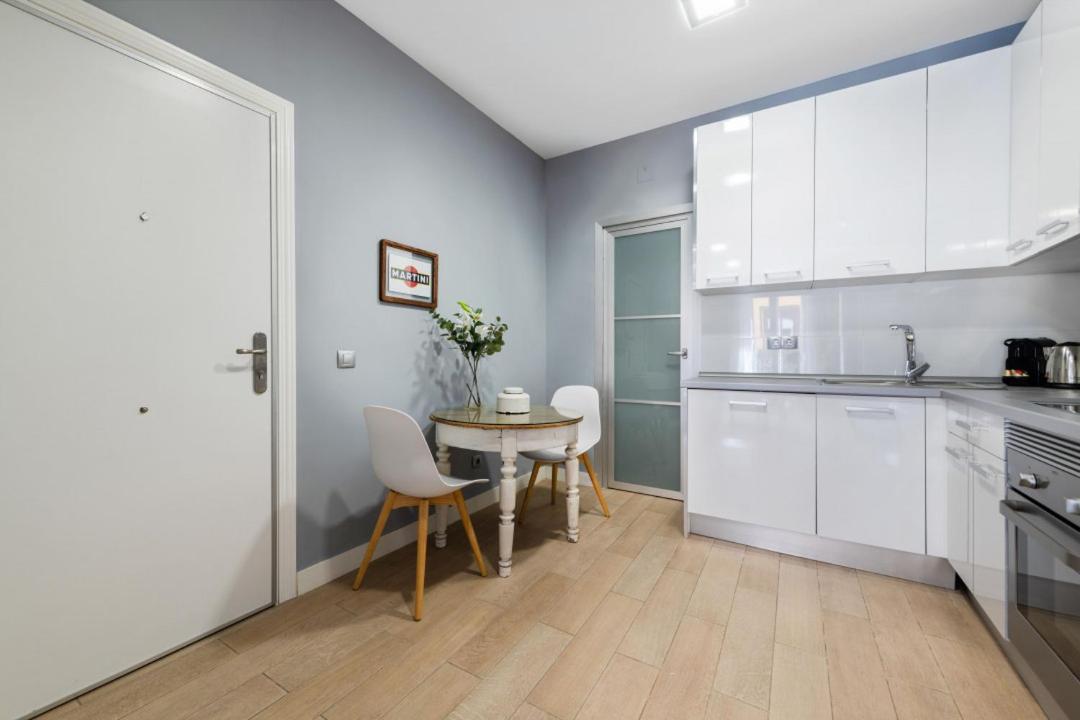 1 Bedroom 1 Bathroom Furnished - Sol - Downtown - Minty Stay Мадрид Экстерьер фото